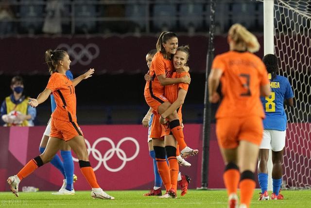 女足对荷兰8比2